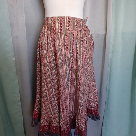 Body English 2pc Skirt Set #465 - Picture 2 of 15